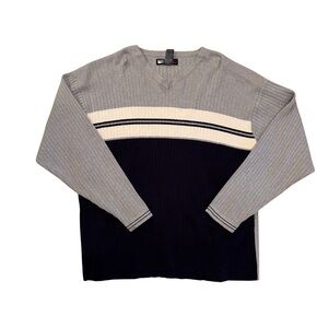 Private Member Y2K Men's Gray and Navy Sweater